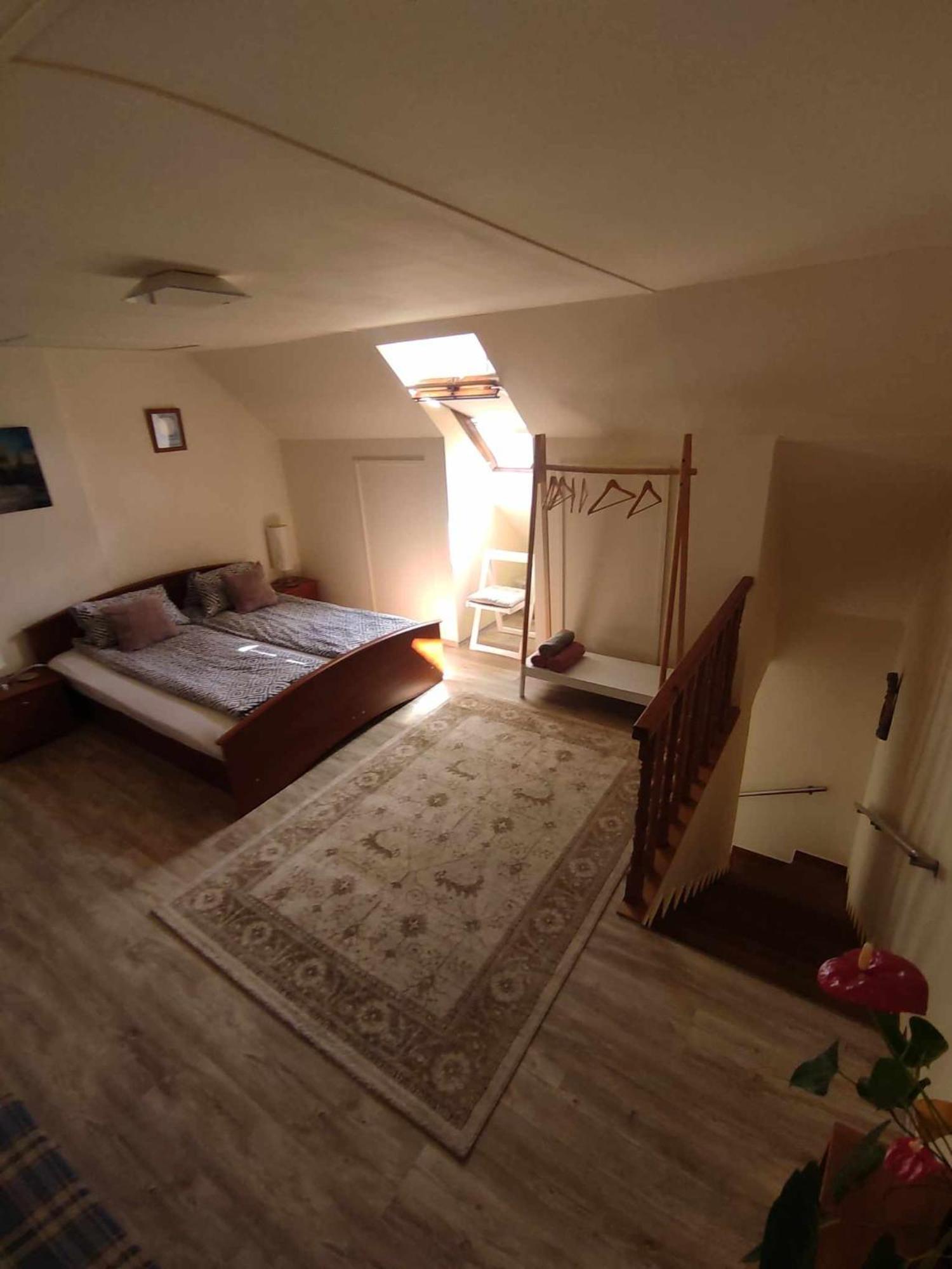 Cehmesterek Apartman Eger Exterior foto