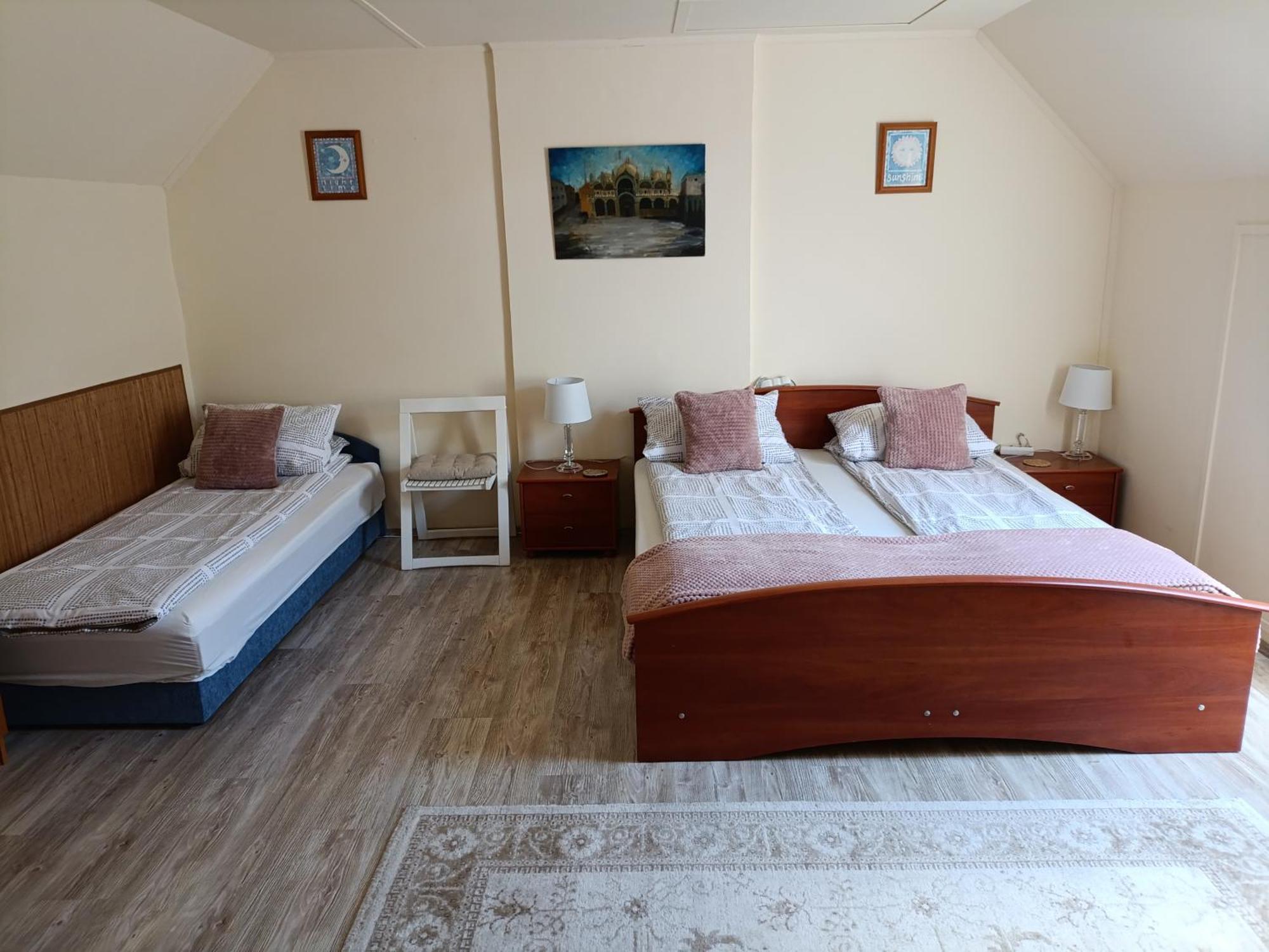 Cehmesterek Apartman Eger Exterior foto